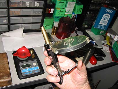 Lee priming tool